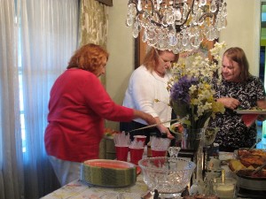 party_goers0001