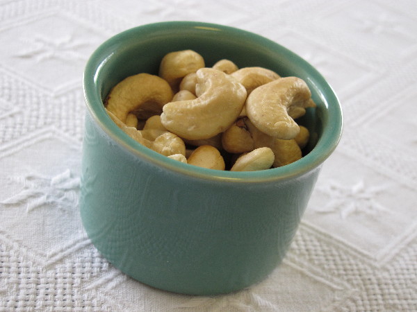 nuts0001